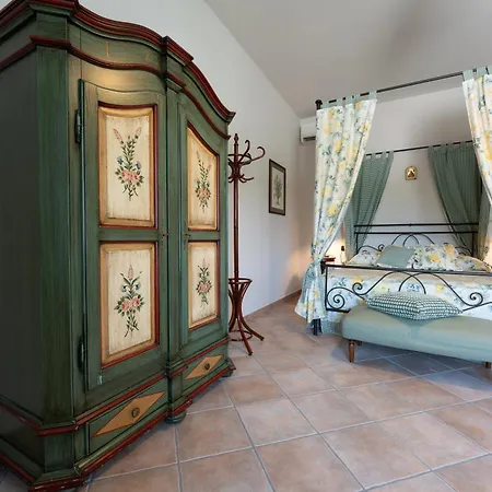 Tenuta Tre Gemme In Cantina - Tre Gemme בית חווה Catignano