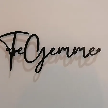 Tenuta Tre Gemme In Cantina - Tre Gemme Фермерский дом Catignano