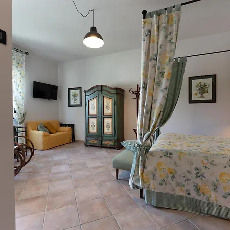 Фермерский дом Tenuta Tre Gemme In Cantina - Tre Gemme
