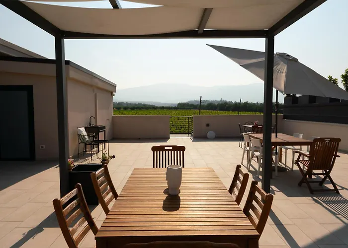 Κατάλυμα σε φάρμα Tenuta Tre Gemme In Cantina - Tre Gemme Catignano